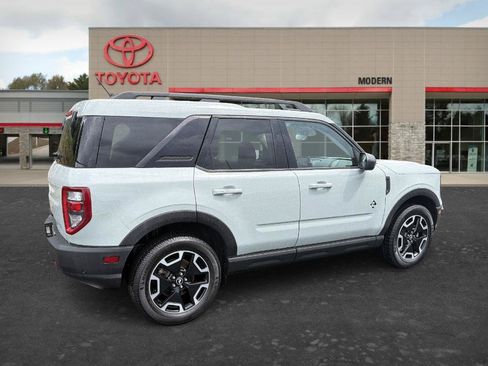Used 2023 Ford Bronco Sport Outer Banks AWD/4WD image 5