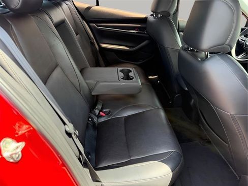 Used 2021 MAZDA MAZDA3 s FWD image 26