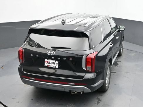 Used 2024 Hyundai Palisade SEL FWD image 29