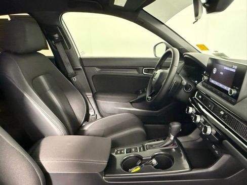 Used 2023 Honda Civic Sport image 47