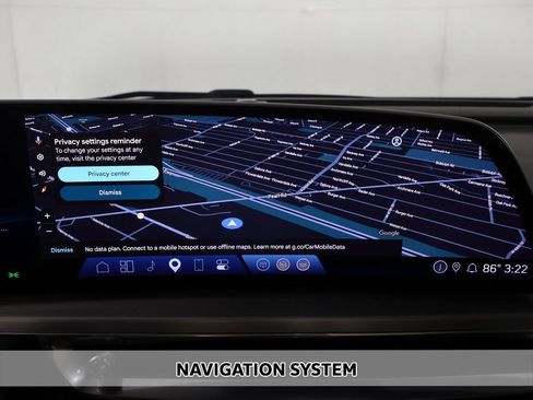 Used 2024 Cadillac Lyriq Luxury RWD image 3
