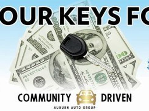 Used 2022 Toyota Camry XSE image 2