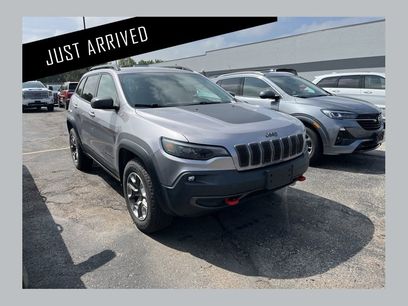 Used 2019 Jeep Cherokee Trailhawk