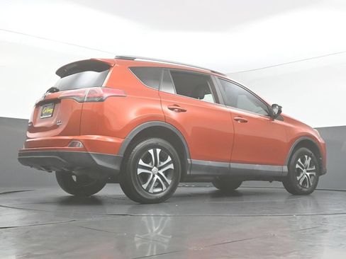 Used 2016 Toyota RAV4 LE AWD/4WD image 41