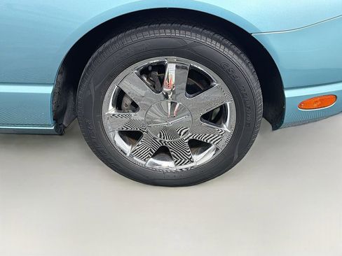 Used 2002 Ford Thunderbird RWD image 44