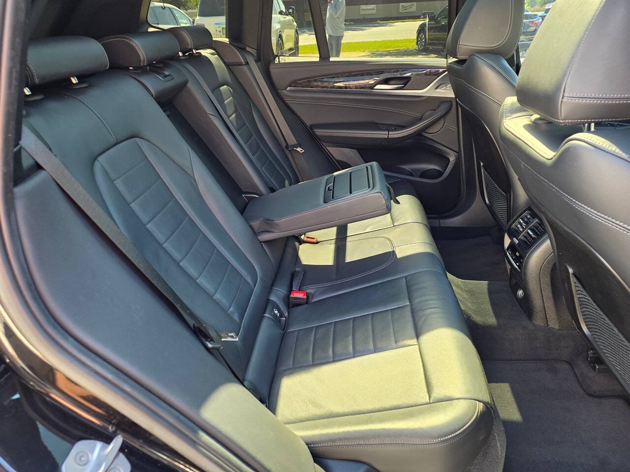 Used 2018 BMW X3 xDrive30i w/ M Sport Package AWD/4WD image 20