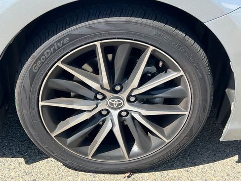 Used 2021 Toyota Camry SE w/ Convenience Package image 15