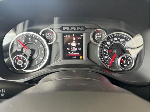 New 2026 RAM 1500 Big Horn AWD/4WD image 18