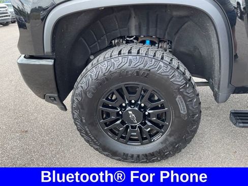 Used 2024 Chevrolet Silverado 2500 ZR2 w/ Technology Package AWD/4WD image 23