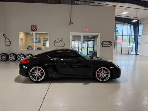 Used 2014 Porsche Cayman S RWD image 48
