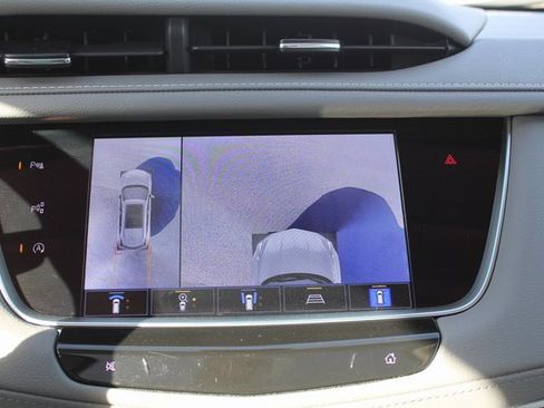 Used 2023 Cadillac XT5 Premium Luxury w/ Technology Package image 34