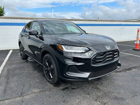 Used 2026 Honda HR-V Sport image 7