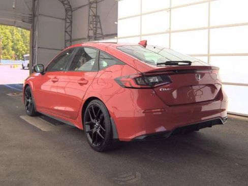 Used 2023 Honda Civic Sport image 8