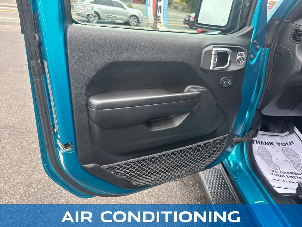 Used 2020 Jeep Wrangler Sport AWD/4WD image 11