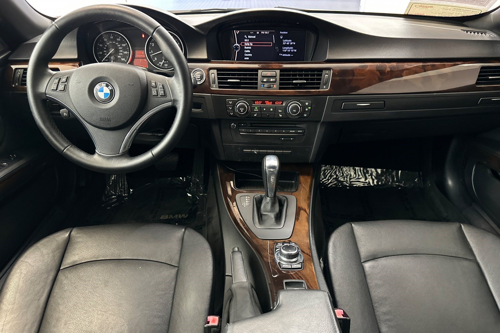 Used 2011 BMW 335i Convertible RWD image 15