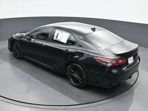Used 2022 Toyota Camry SE AWD/4WD image 19