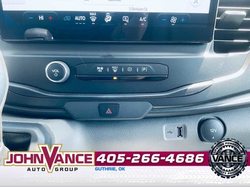 Used 2024 Ford Transit 350 image 25