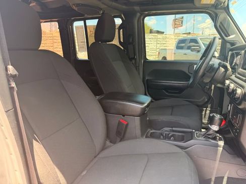 Used 2023 Jeep Wrangler Unlimited Sport AWD/4WD image 23