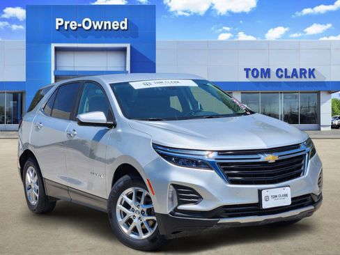Used 2022 Chevrolet Equinox LT FWD image 1