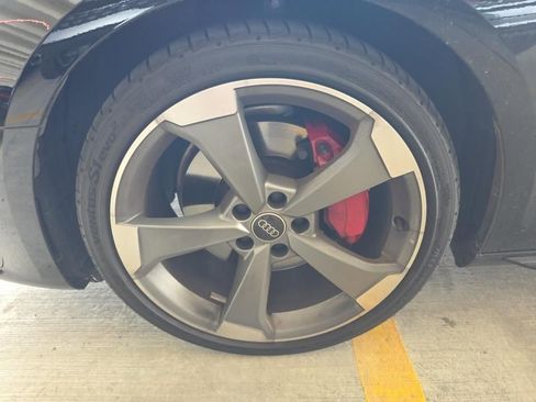 Used 2023 Audi A4 2.0T Premium Plus w/ Premium Plus Package image 5