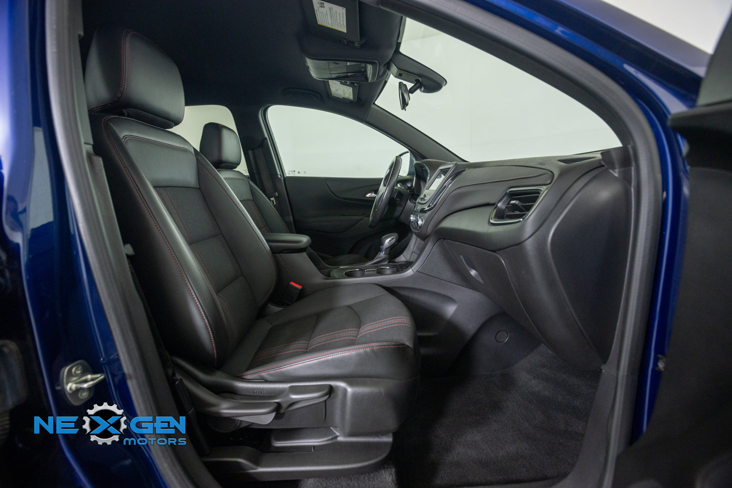 Used 2022 Chevrolet Equinox RS w/ LPO, Floor Liner Package FWD image 42
