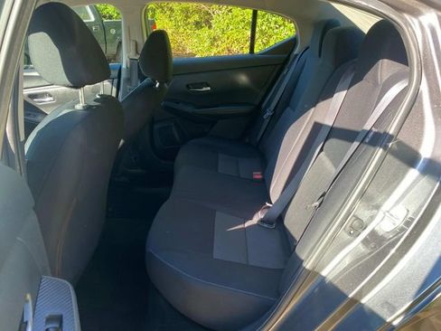 Used 2023 Nissan Sentra SV w/ All-Weather Package FWD image 9