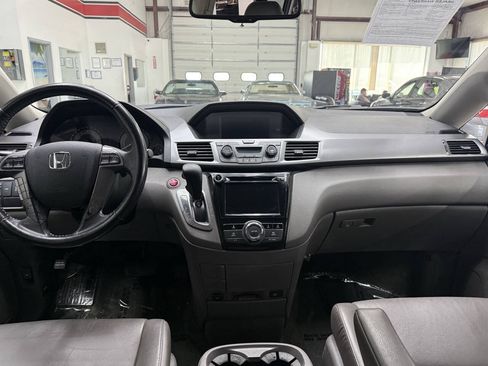 Used 2014 Honda Odyssey EX-L image 19