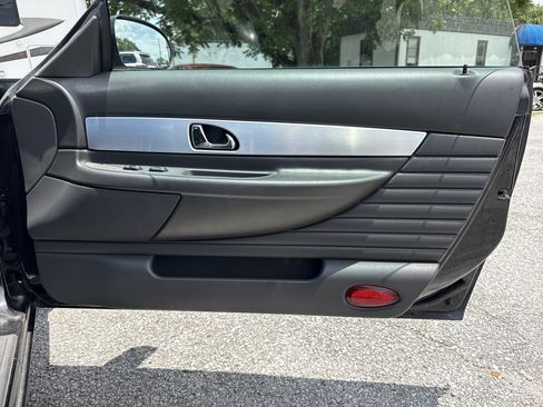 Used 2002 Ford Thunderbird RWD image 19