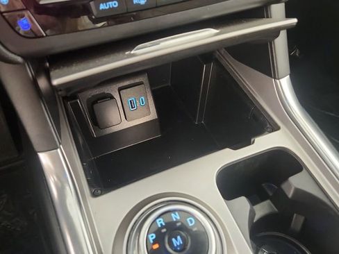 Used 2020 Ford Explorer Limited w/ Class III Trailer Tow Package image 20