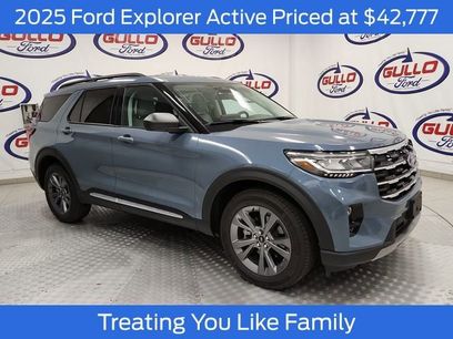 Used 2025 Ford Explorer Active w/ Active Comfort Package