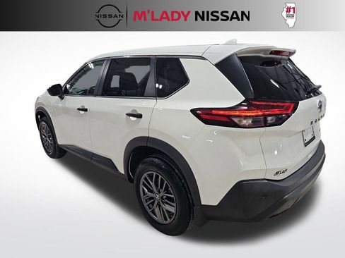 Used 2021 Nissan Rogue S image 5