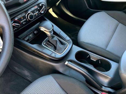 Used 2024 Kia Soul LX w/ Option Group 015 image 15