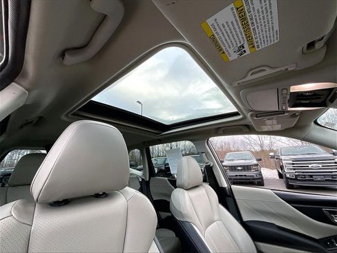 Used 2023 Subaru Forester Limited image 21