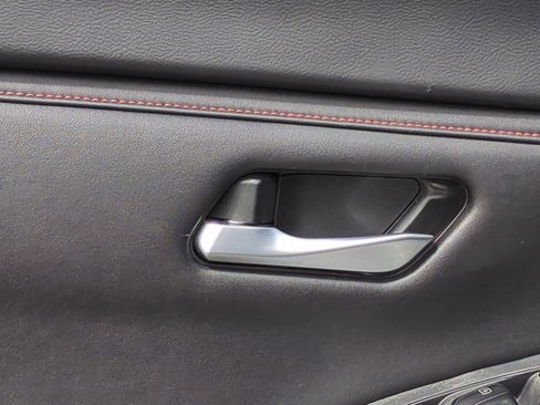 Used 2024 Nissan Sentra SR FWD image 14