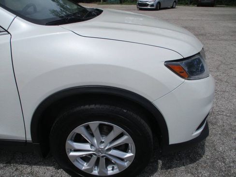 Used 2016 Nissan Rogue SV AWD/4WD image 21