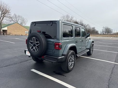 New 2026 Jeep Wrangler Sahara image 7