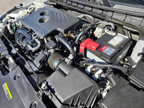 Used 2020 Nissan Altima 2.5 SR FWD image 21
