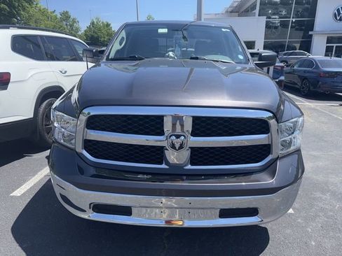 Used 2019 RAM 1500 Classic SLT image 5