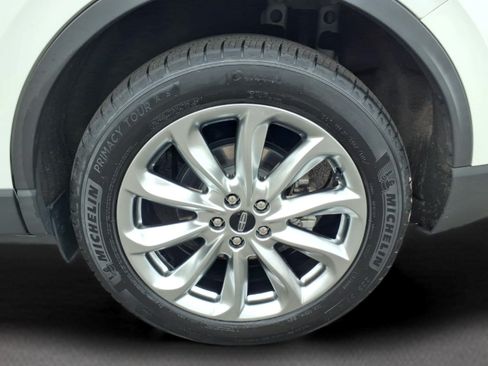 Certified 2022 Lincoln Corsair AWD w/ Premium Package image 19
