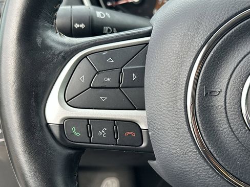 Used 2020 Jeep Compass Latitude image 13