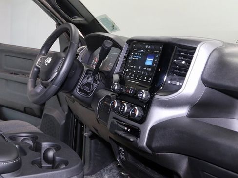 New 2024 RAM 2500 Tradesman w/ Convenience Group image 18