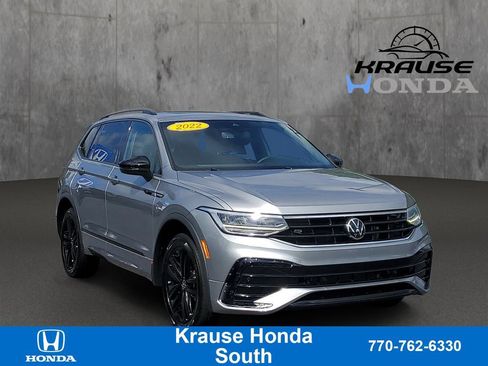 Used 2022 Volkswagen Tiguan SE R-Line AWD/4WD image 1