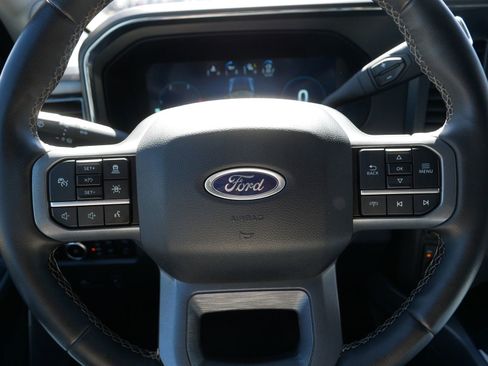 Certified 2025 Ford F350 Lariat w/ Lariat Ultimate Package AWD/4WD image 30