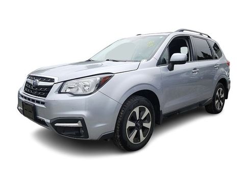 Used 2017 Subaru Forester 2.5i Premium image 3