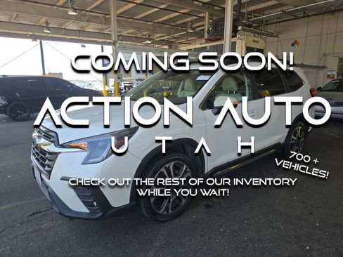 Used 2023 Subaru Ascent Limited AWD/4WD image 1