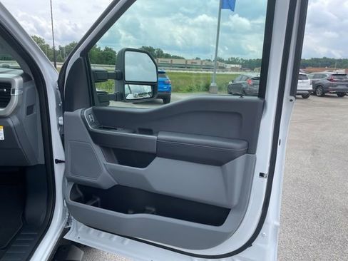 New 2026 Ford F250 XL w/ STX Appearance Package AWD/4WD image 53
