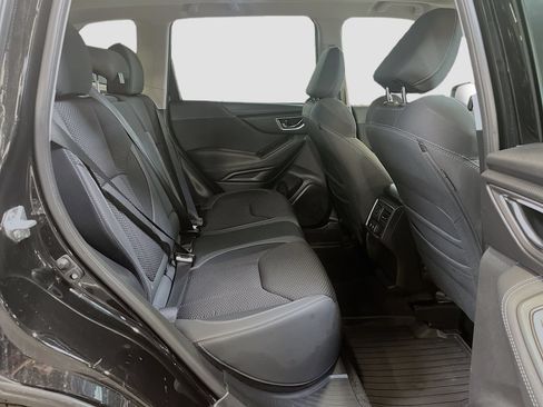 Used 2022 Subaru Forester Premium AWD/4WD image 27