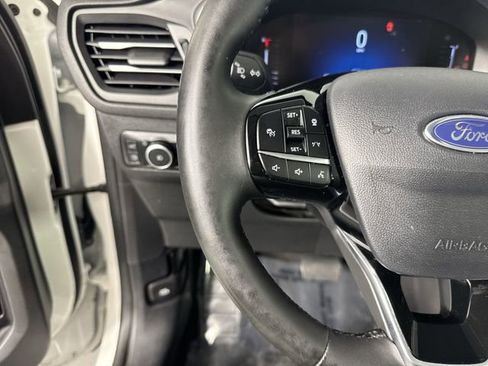 Used 2023 Ford Escape SE FWD image 12