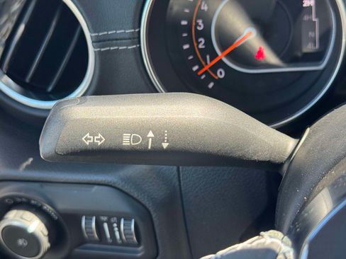 Used 2018 Jeep Wrangler Unlimited Sahara AWD/4WD image 21