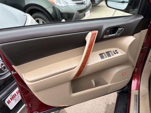 Used 2010 Toyota Highlander Limited image 13